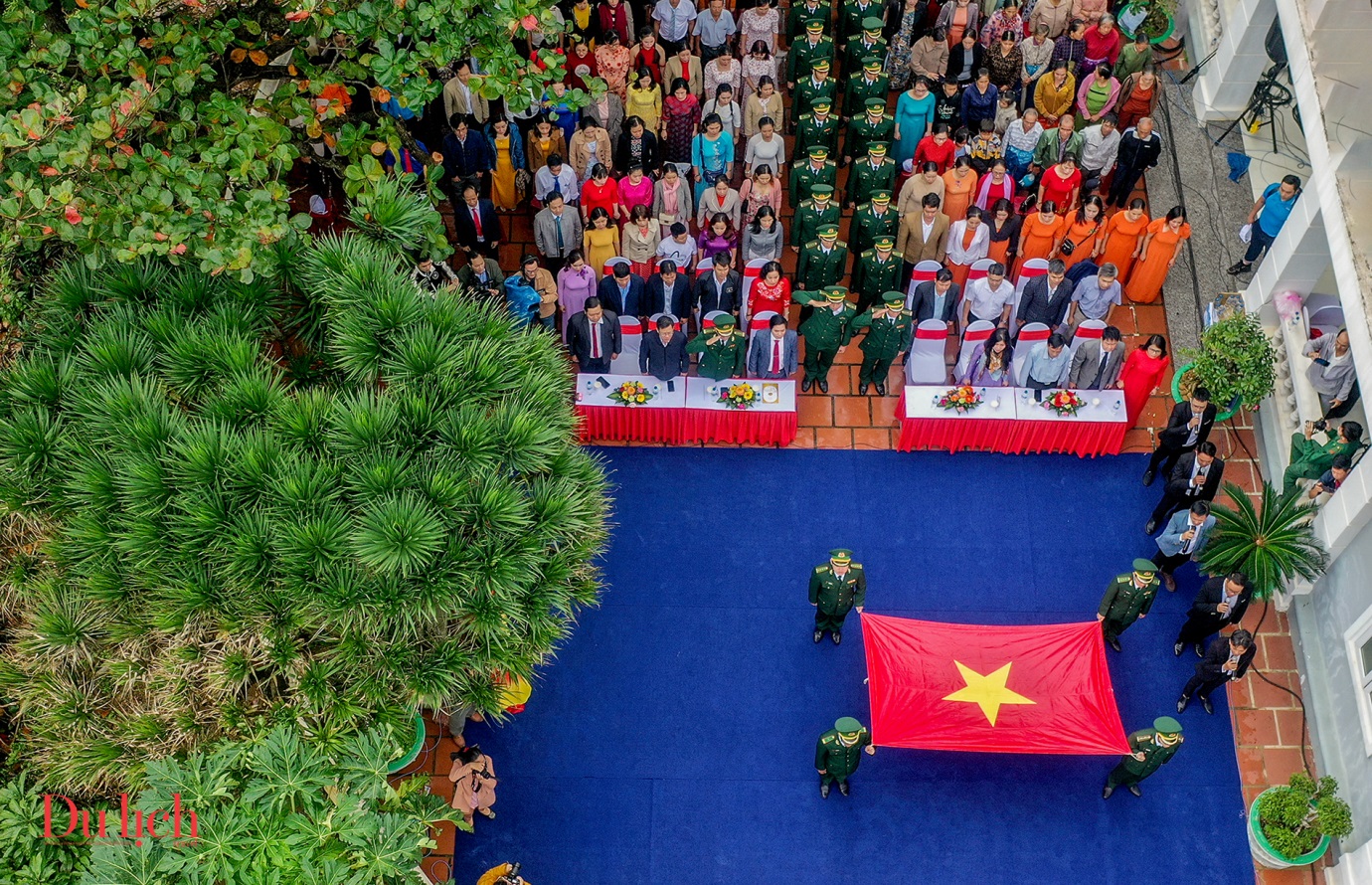 le chao co thieng lieng don nam moi o tram den bien ba lang an - 2