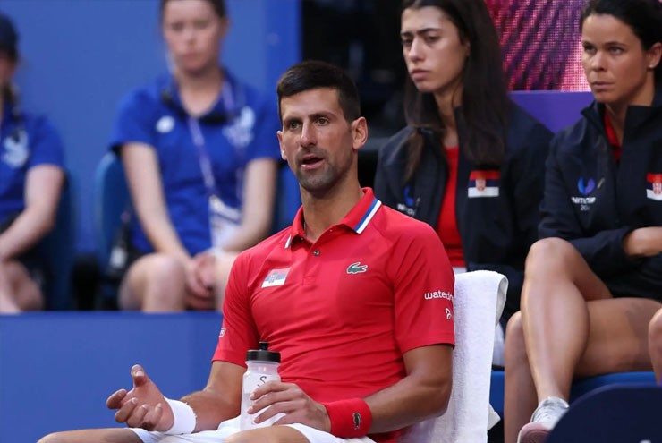 Djokovic chẳng sợ chấn thương, quyết không bỏ lỡ Australian Open 2024 - 1