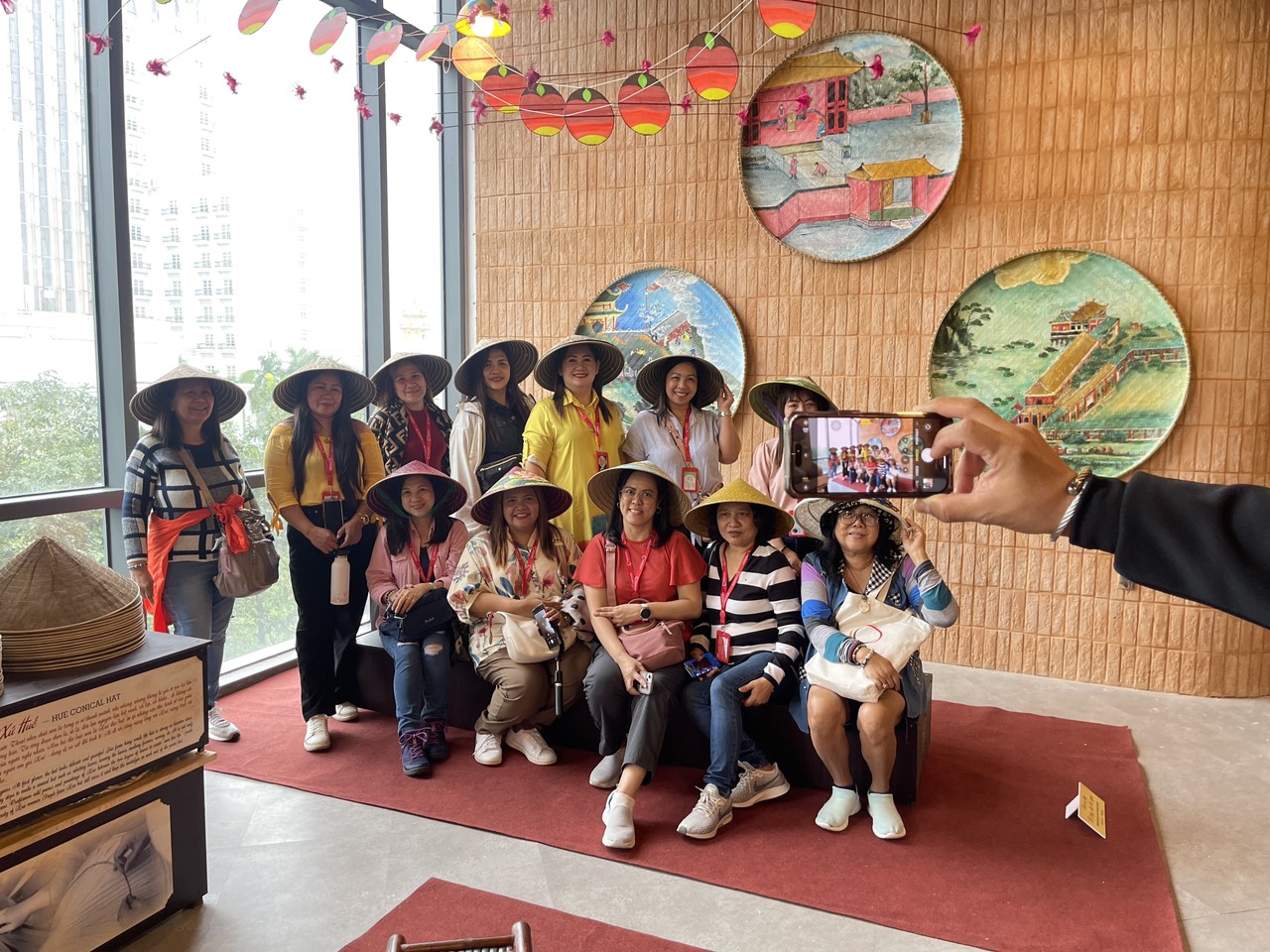 Đoàn Famtrip các công ty lữ hành Philippines khảo sát nhiều điểm du lịch ở miền Trung - 2