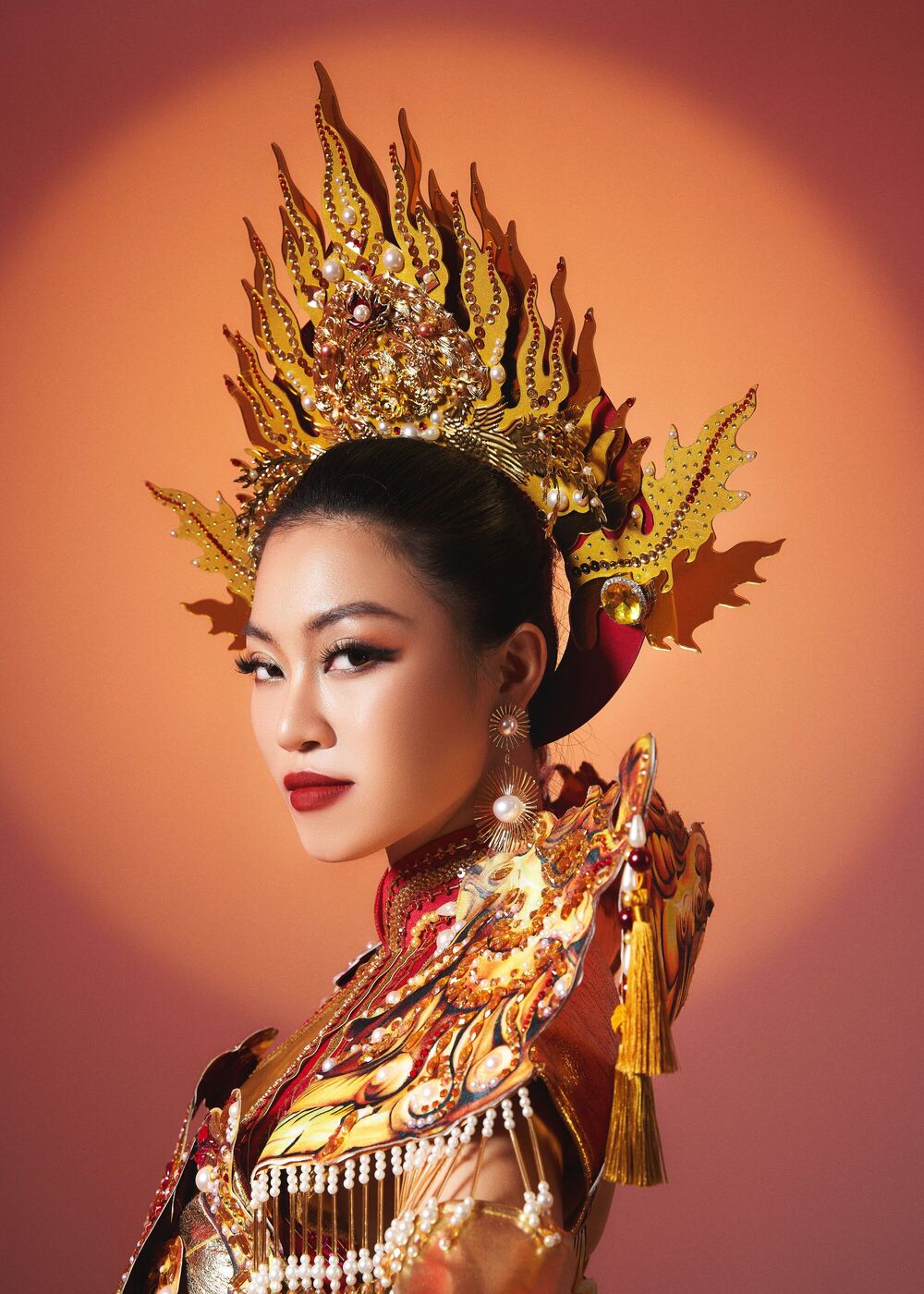 Hé lộ trang phục dân tộc của Đoàn Thu Thủy tại Miss Global 2023 - 4