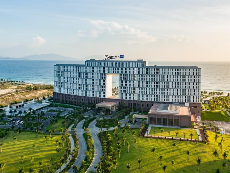 Radisson Blu Resort Cam Ranh - Tái hiện vẻ đẹp độc đáo của làng chài