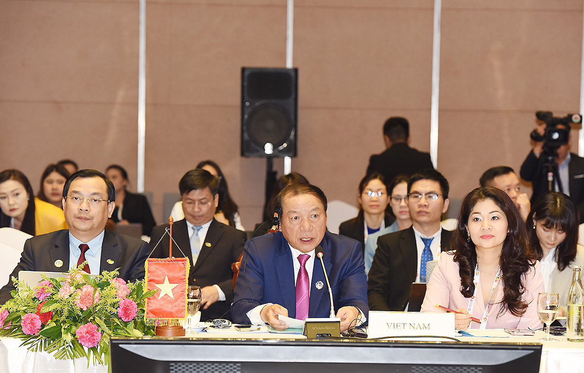 ASEAN hướng tới chất lượng du lịch và sự bền vững - 2