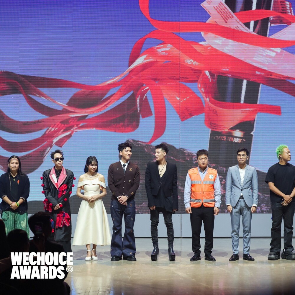 WeChoice Awards 2023: Chi Pu lập "cú đúp", Rapper MCK thắng lớn - 12