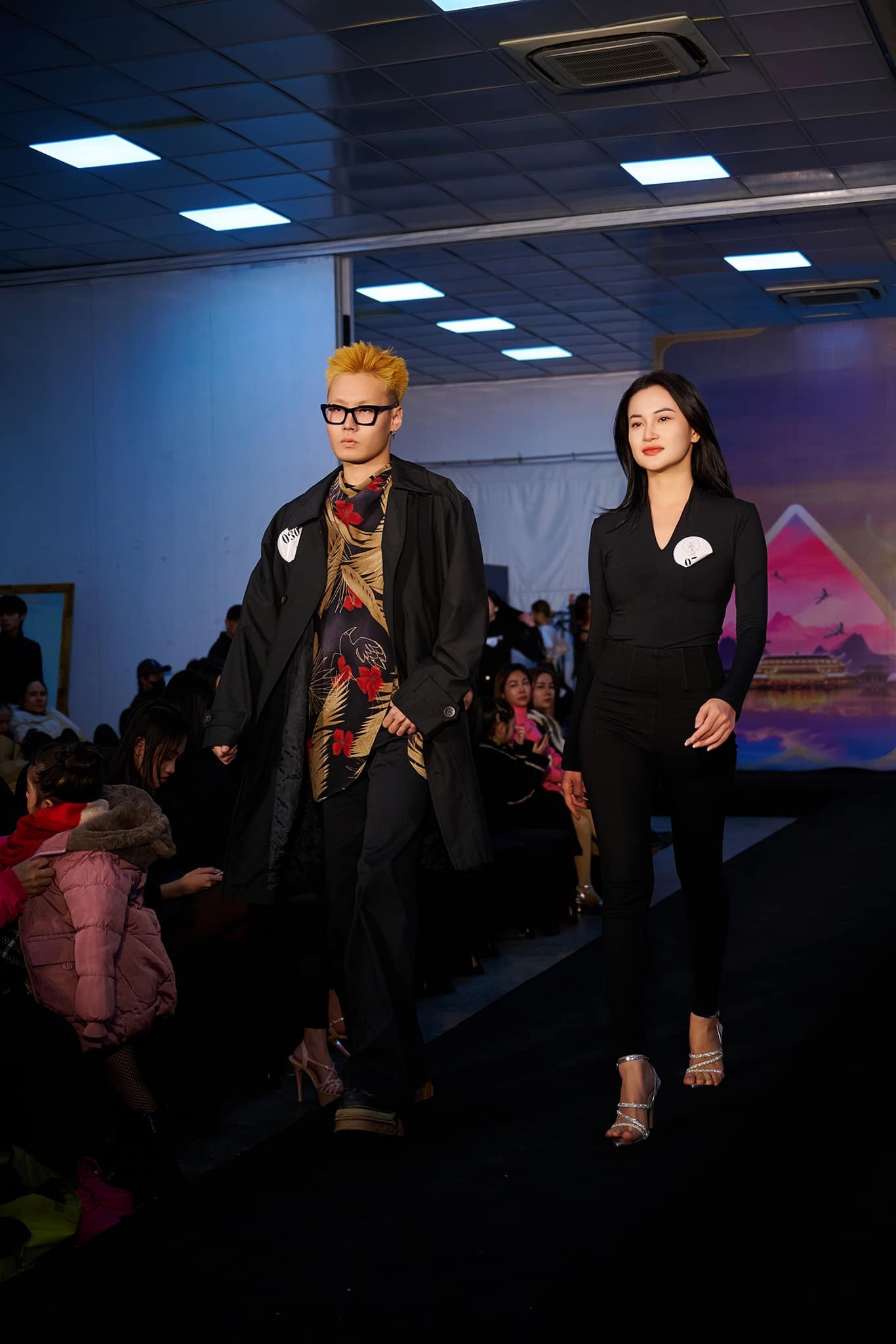 Á hậu Bùi Khánh Linh ngồi “ghế nóng” casting người mẫu cho show thời trang - 5