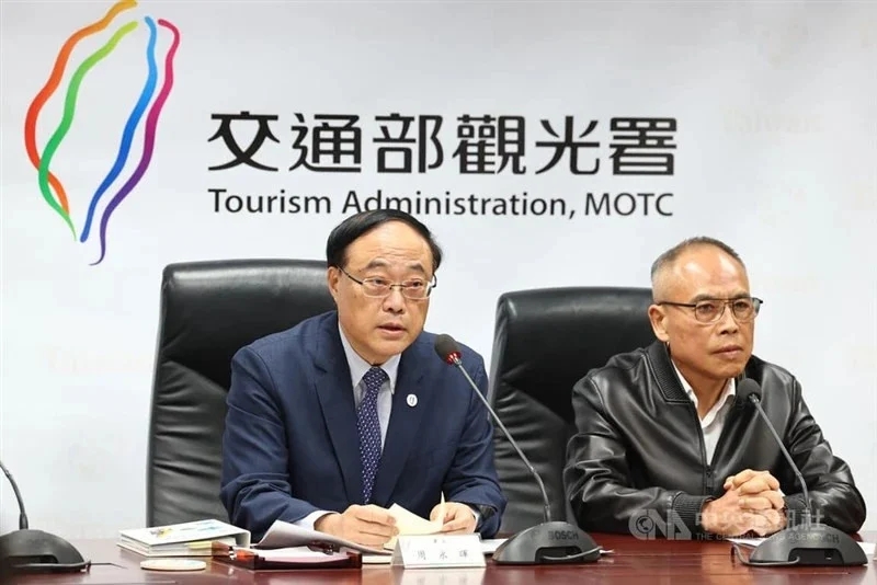 Công ty Đài Loan bỏ rơi khách ở Phú Quốc bị xử phạt hơn 600 triệu đồng - 1