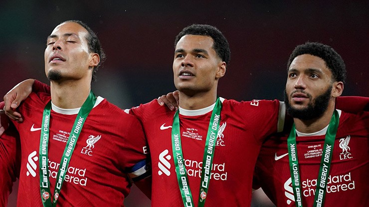 Sao Liverpool suýt gia nhập MU, hé lộ cách Klopp giúp cầu thủ trẻ tỏa sáng - 1