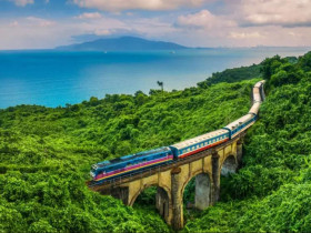  - Tuyến đường sắt đẹp nhất Việt Nam sắp có tàu du lịch