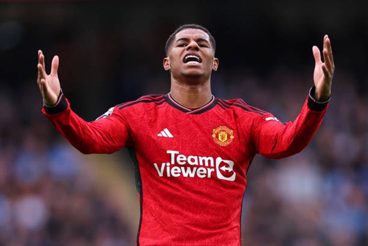 Lý do Rashford bị các anh lớn MU xa lánh, sếp "Quỷ Đỏ" muốn thay thế - 1