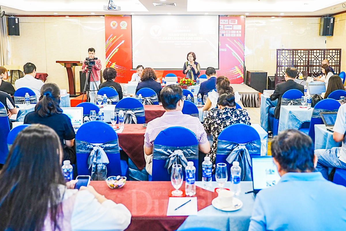 Hơn 500 doanh nghiệp đạt chứng nhận Hàng Việt Nam chất lượng cao 2024 - 2
