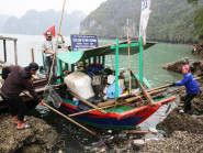Suy ngẫm - Quảng Ninh: Quyết tâm làm sạch môi trường di sản vịnh Hạ Long