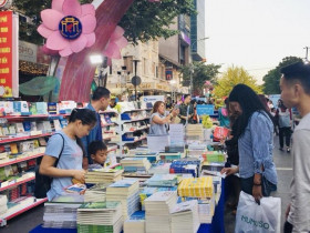  - Hội sách xuyên Việt: Góp sách xây dựng ước mơ