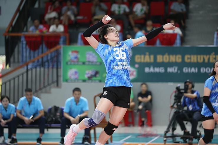Hoa khôi bóng chuyền Cai Xiaoqing lăn xả ghi 31 điểm, CLB Thanh Hóa được thưởng nóng - 11