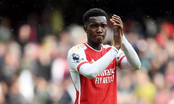 Tin mới nhất bóng đá tối 19/3: Nketiah chuẩn bị rời Arsenal - 1