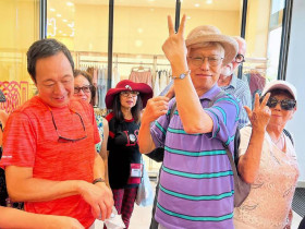 Chiếc 'vòng tay kỳ diệu' hướng dẫn du khách du lịch Vũng Tàu