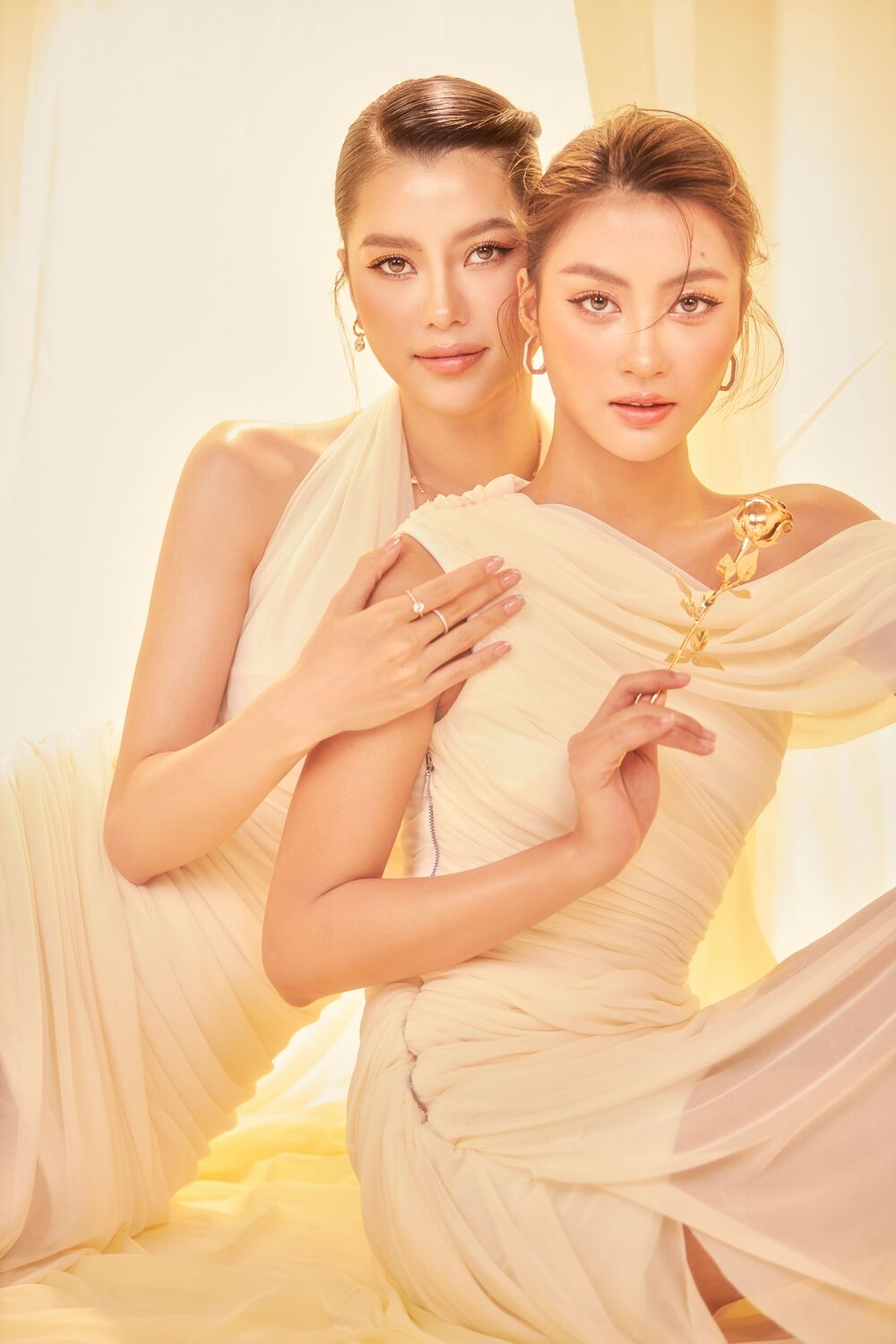 Hoa hậu Xuân Hạnh đọ sắc vóc với Á hậu Hoàng Nhung trong bộ ảnh mới - 6