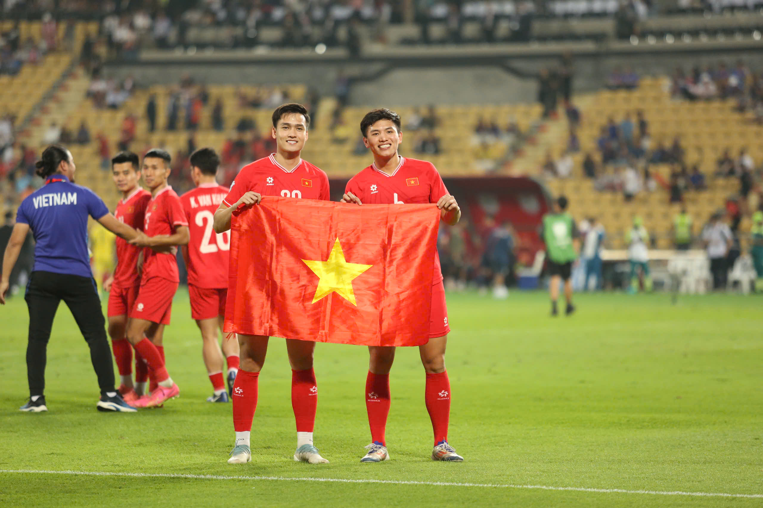 Bùng nổ khoảnh khắc đội tuyển Việt Nam vô địch ASEAN Cup 2024 - 3