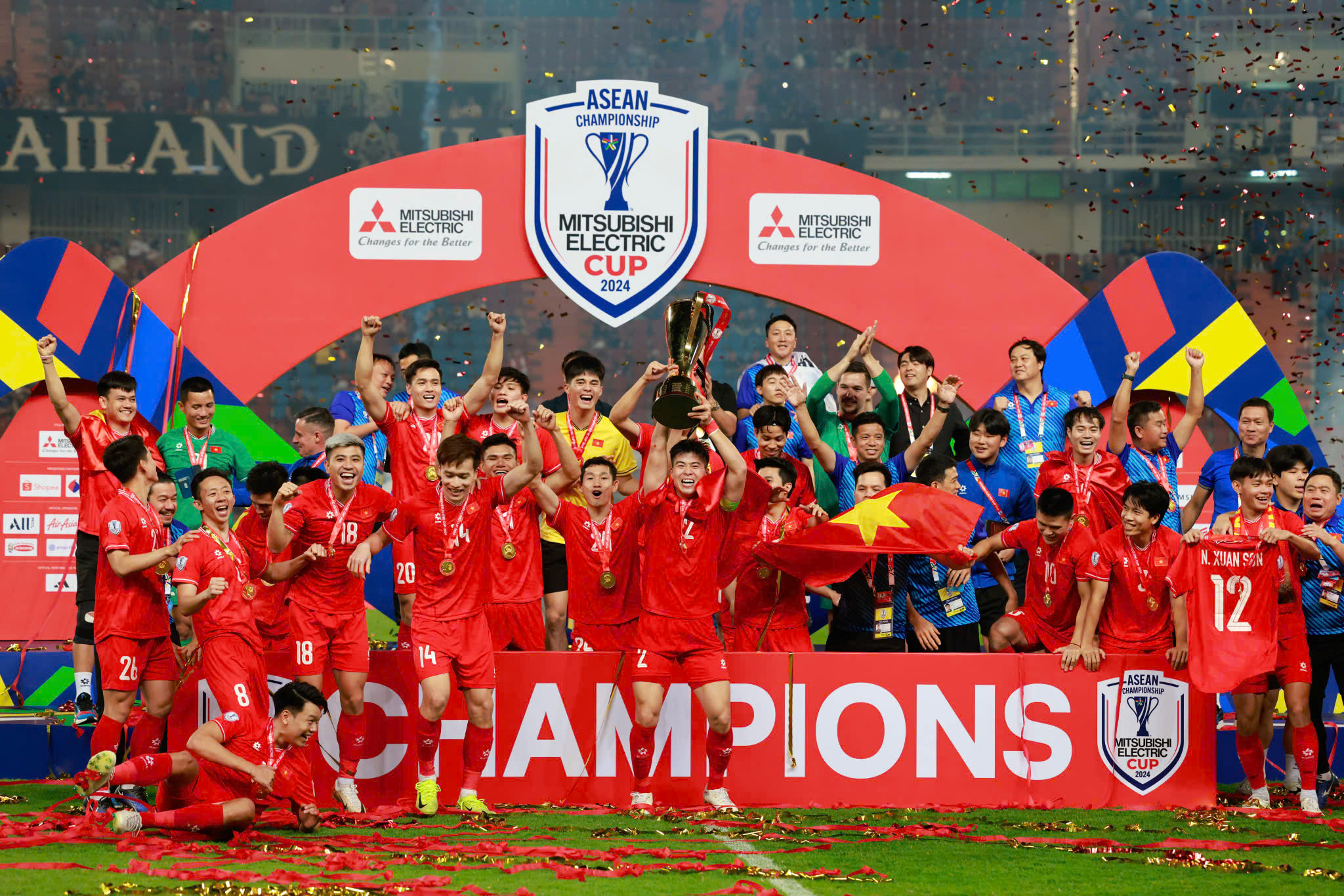 Việt Nam vô địch AFF Cup 2024: Điểm lại những khoảnh khắc tự hào và loạt thành tích ấn tượng - 6