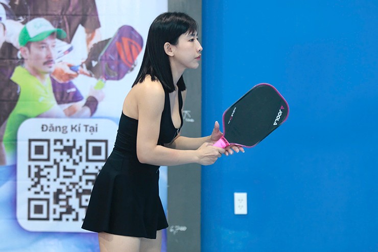 Jessie Lương cùng dàn hot girl tranh tài ở giải pickleball thể thức lạ - 12