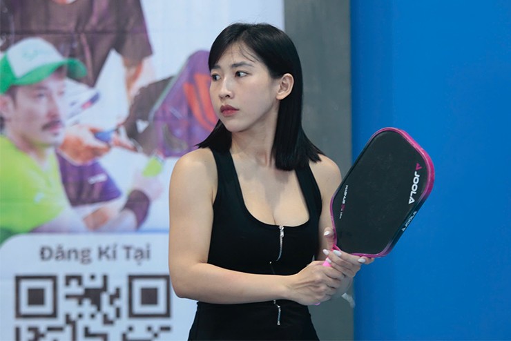 Jessie Lương cùng dàn hot girl tranh tài ở giải pickleball thể thức lạ - 11