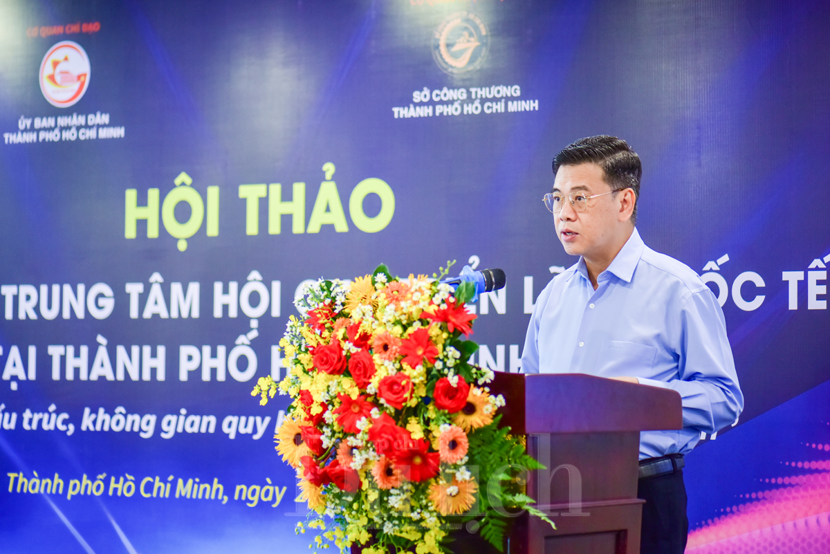 TP.HCM cần xây dựng Trung tâm hội chợ, triển lãm xứng tầm - 4