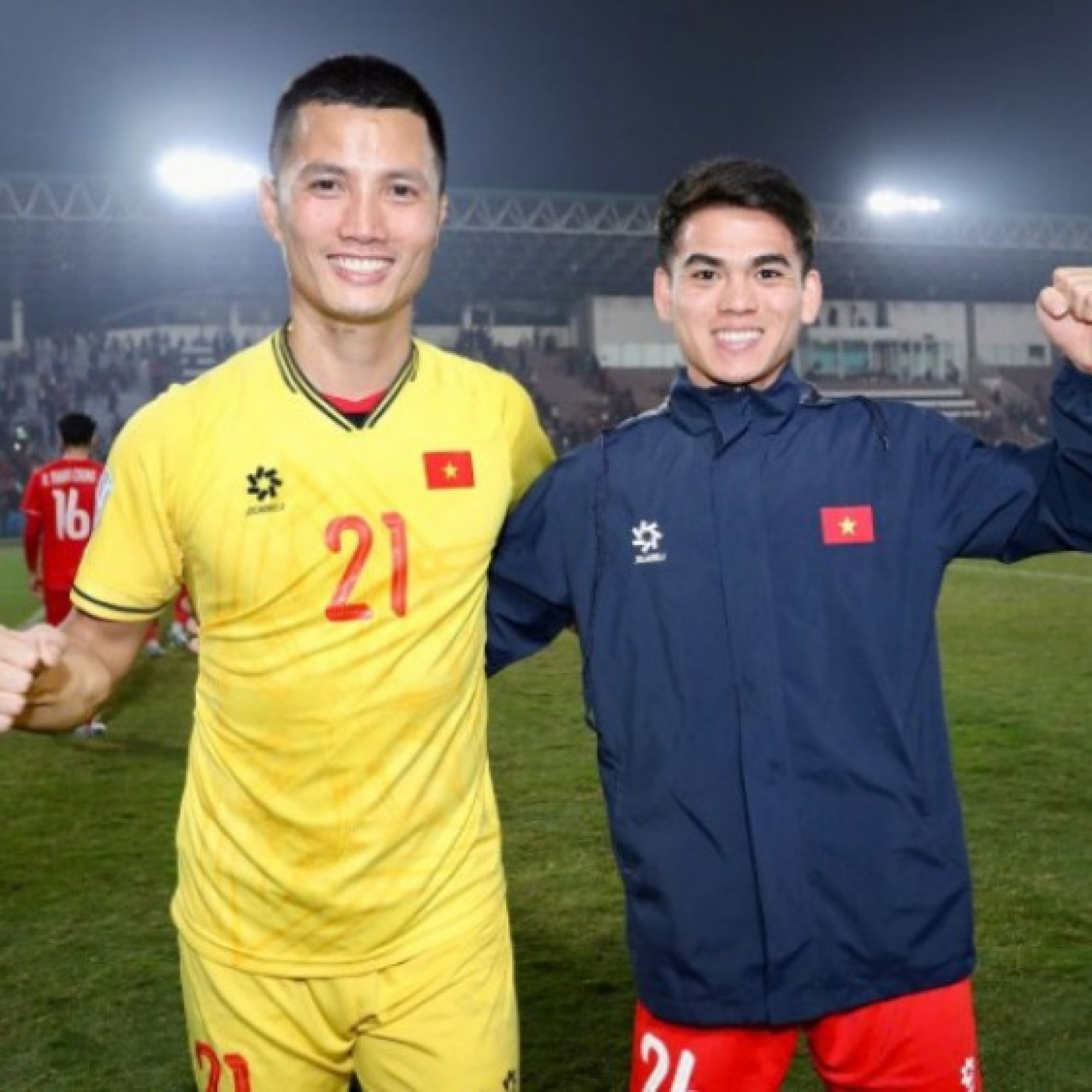  - Thủ môn hay nhất AFF Cup Đình Triệu tiết lộ điều lo nhất khi về quê