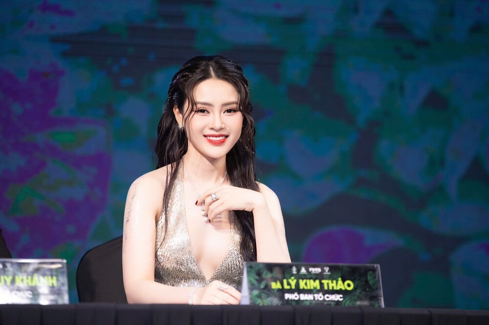 Hoa hậu Lý Kim Thảo nói gì khi giữ vai trò Phó ban tổ chức Miss Earth Vietnam 2025? - 2