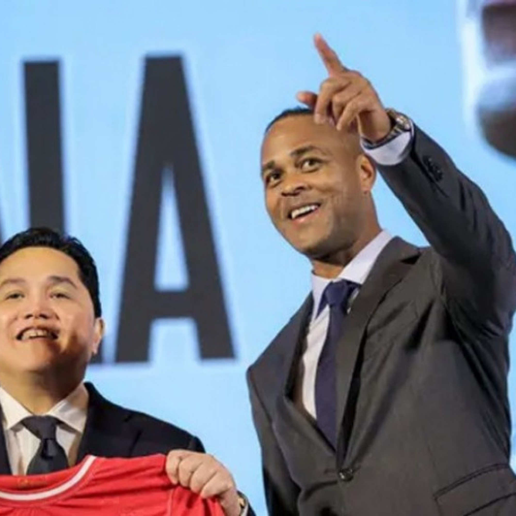  - Kluivert ra mắt ĐT Indonesia: Quyết dự World Cup, hé lộ nhập tịch thêm cựu sao NHA