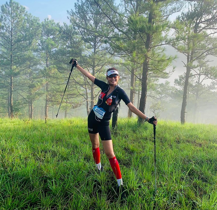 Á hậu Mâu Thủy thử sức chạy 21km sau 7 năm, vẫn mê Yoga - múa cột - 5