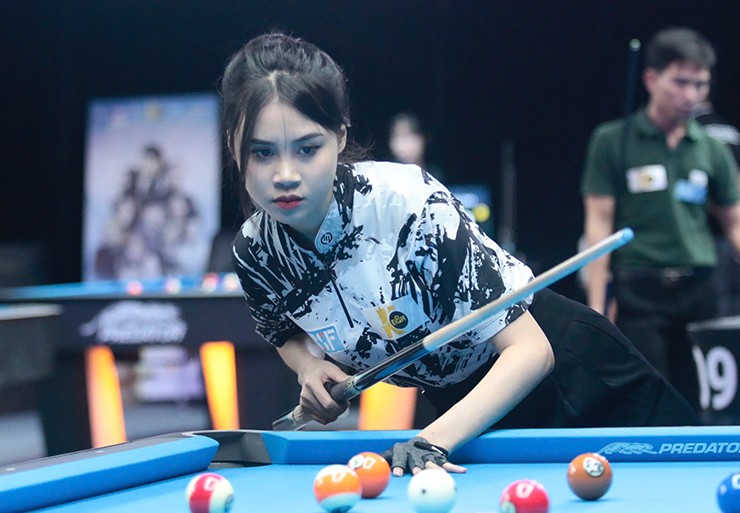 Nữ vũ công nóng bỏng Thanh Nga gây “sốt” ở giải bi-a tiền thưởng lớn - 1