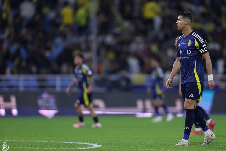 Video bóng đá Al Taawoun - Al Nassr: Ronaldo kém duyên, rơi khỏi top 3 (Saudi League) - 1