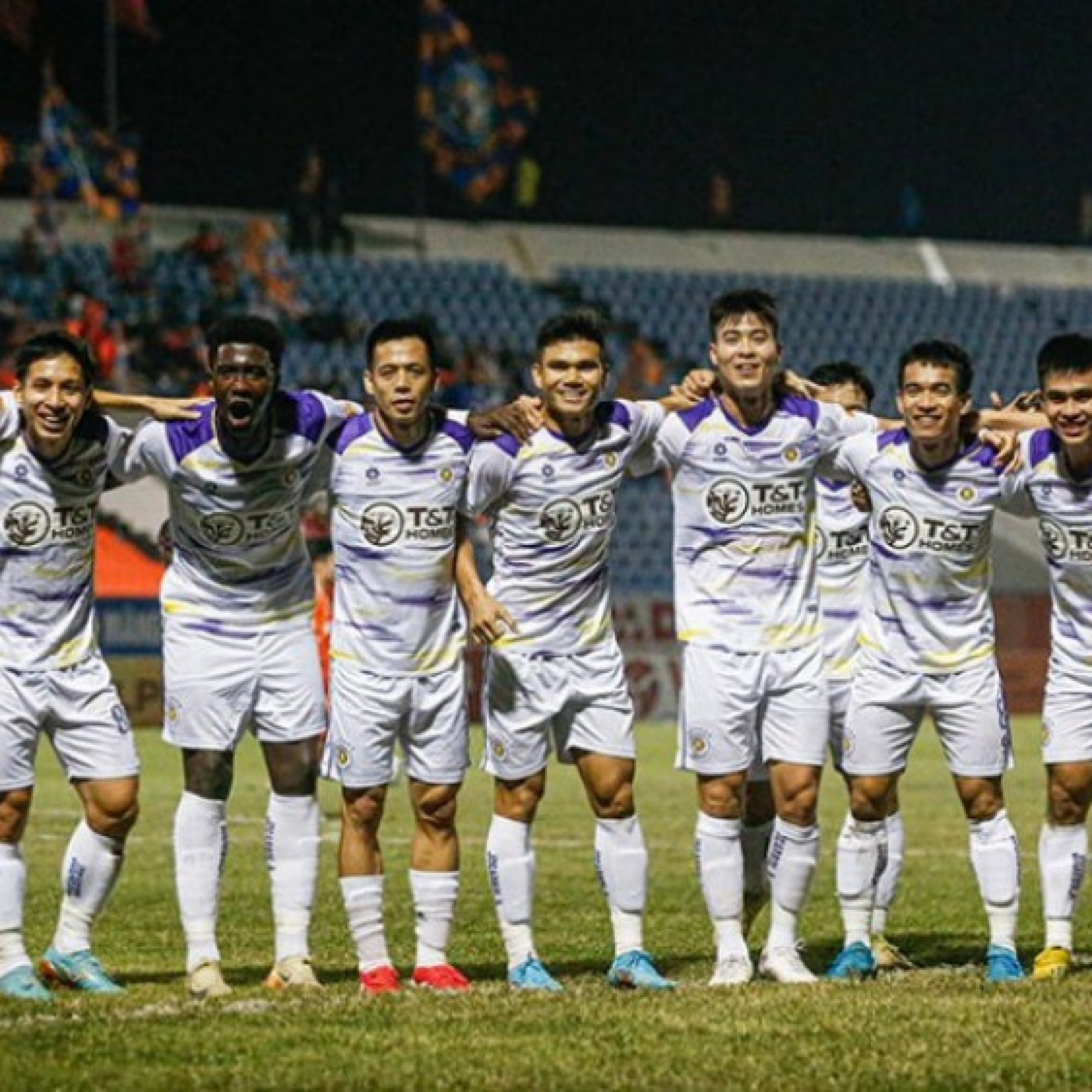  - Video bóng đá Đà Nẵng - Hà Nội: Cách biệt mong manh (V-League)