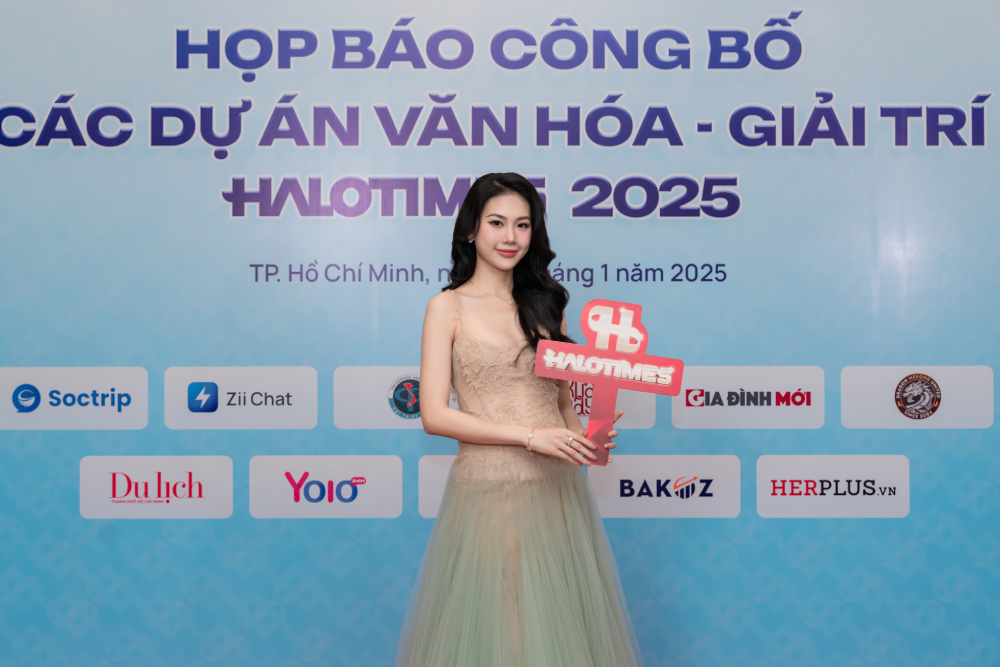 Bùi Quỳnh Hoa muốn thử sức ở vai trò diễn viên - 1