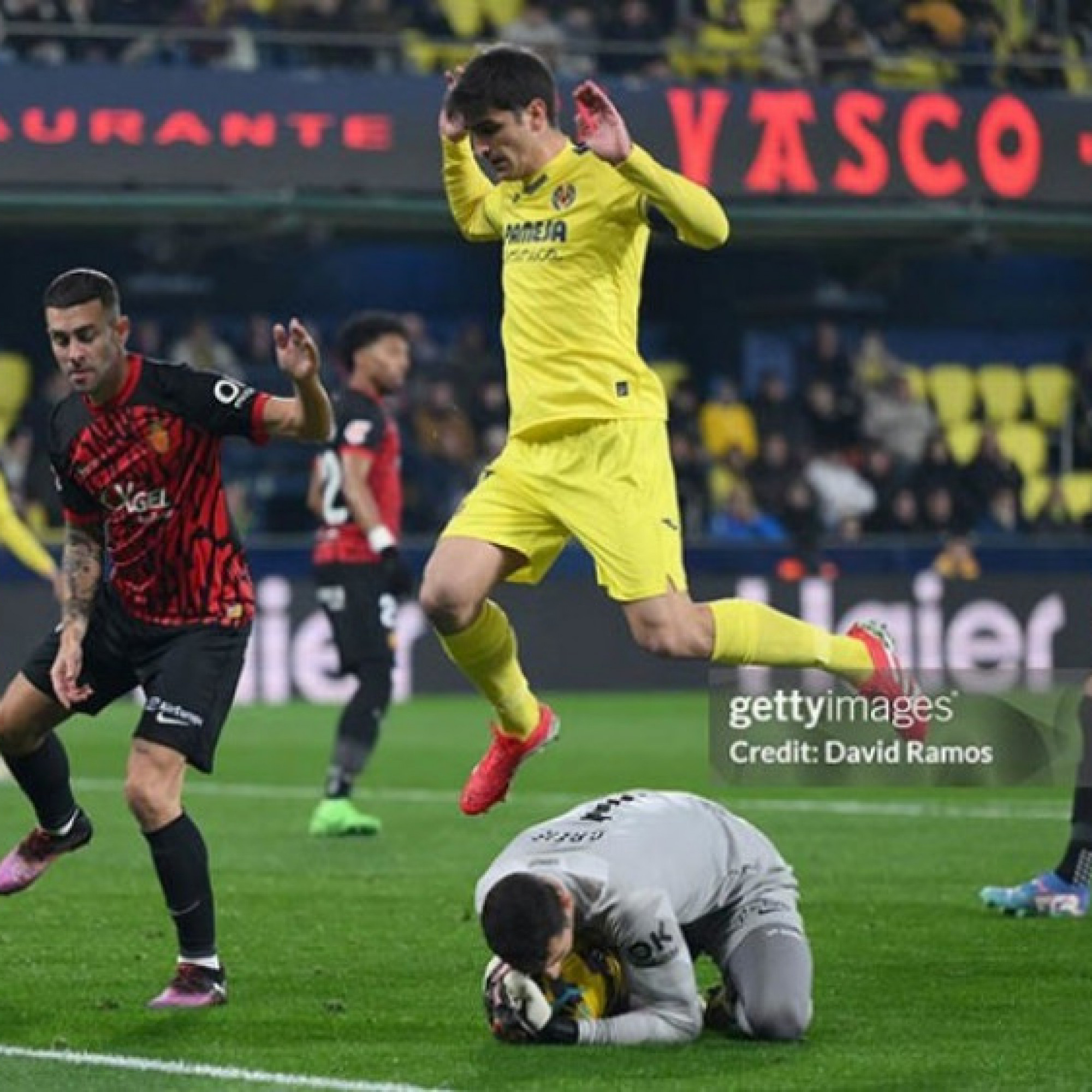  - Video bóng đá Villarreal - Mallorca: 9 phút điên rồ, sức mạnh "Tàu ngầm vàng" (La Liga)