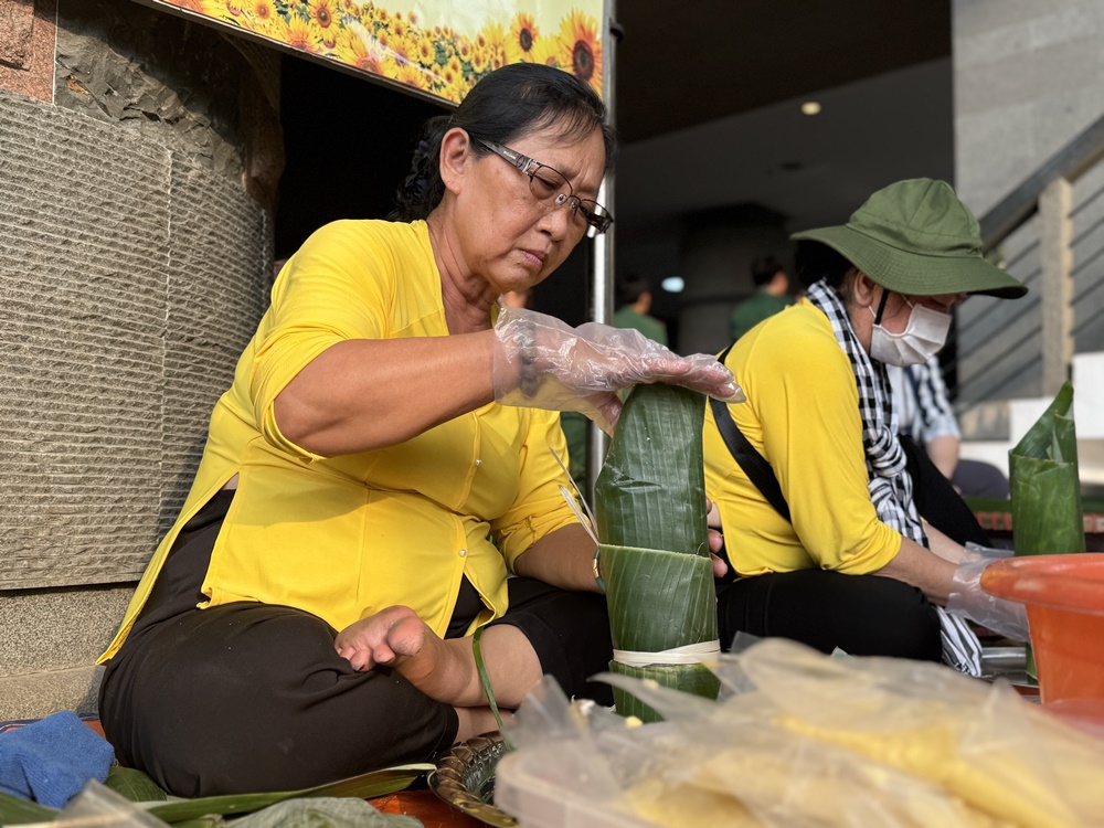 Hội thi gói – nấu bánh tét 2025: Lan toả và lưu giữ nét đẹp Tết cổ truyền - 7