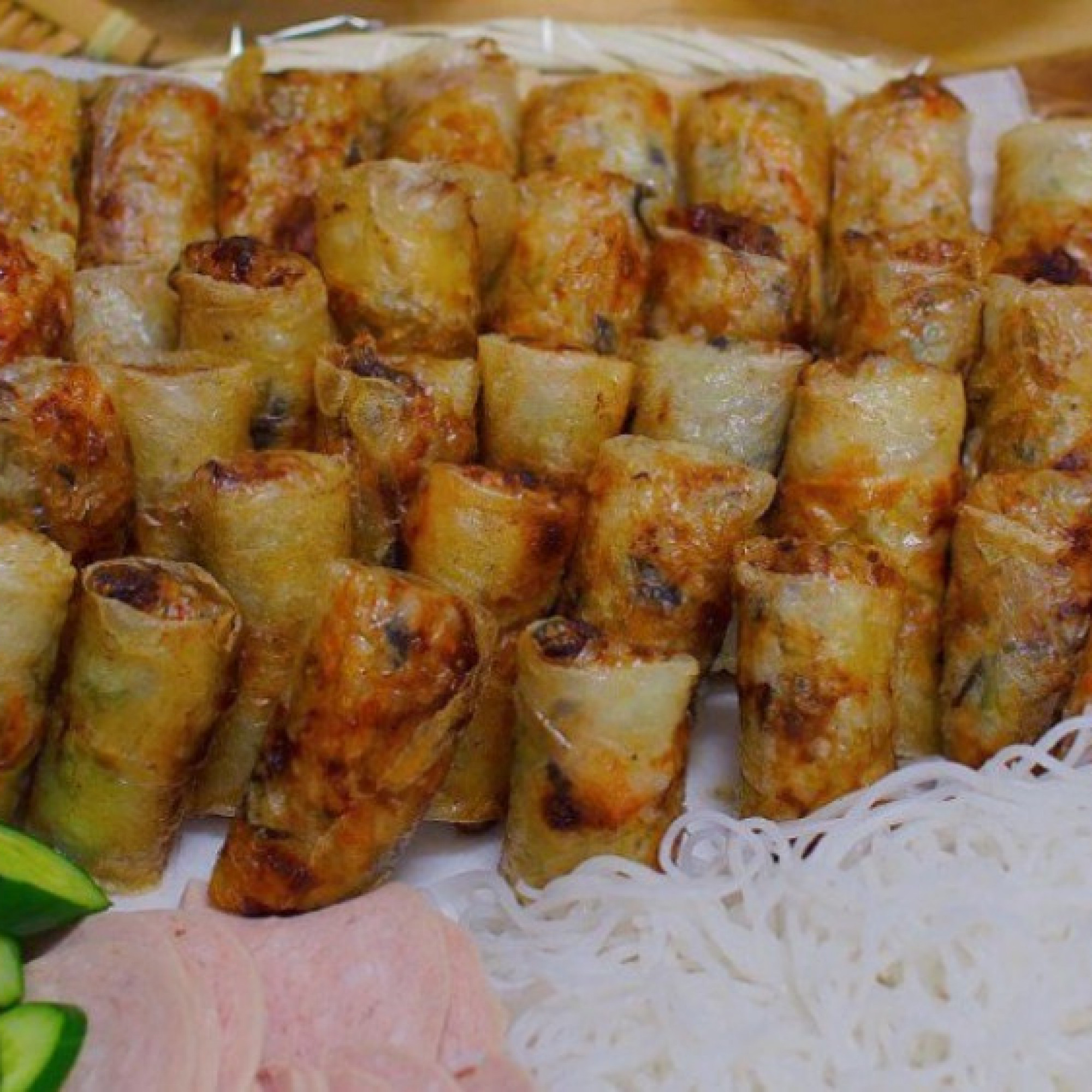 Bí quyết làm nem rán giòn rụm, không vỡ