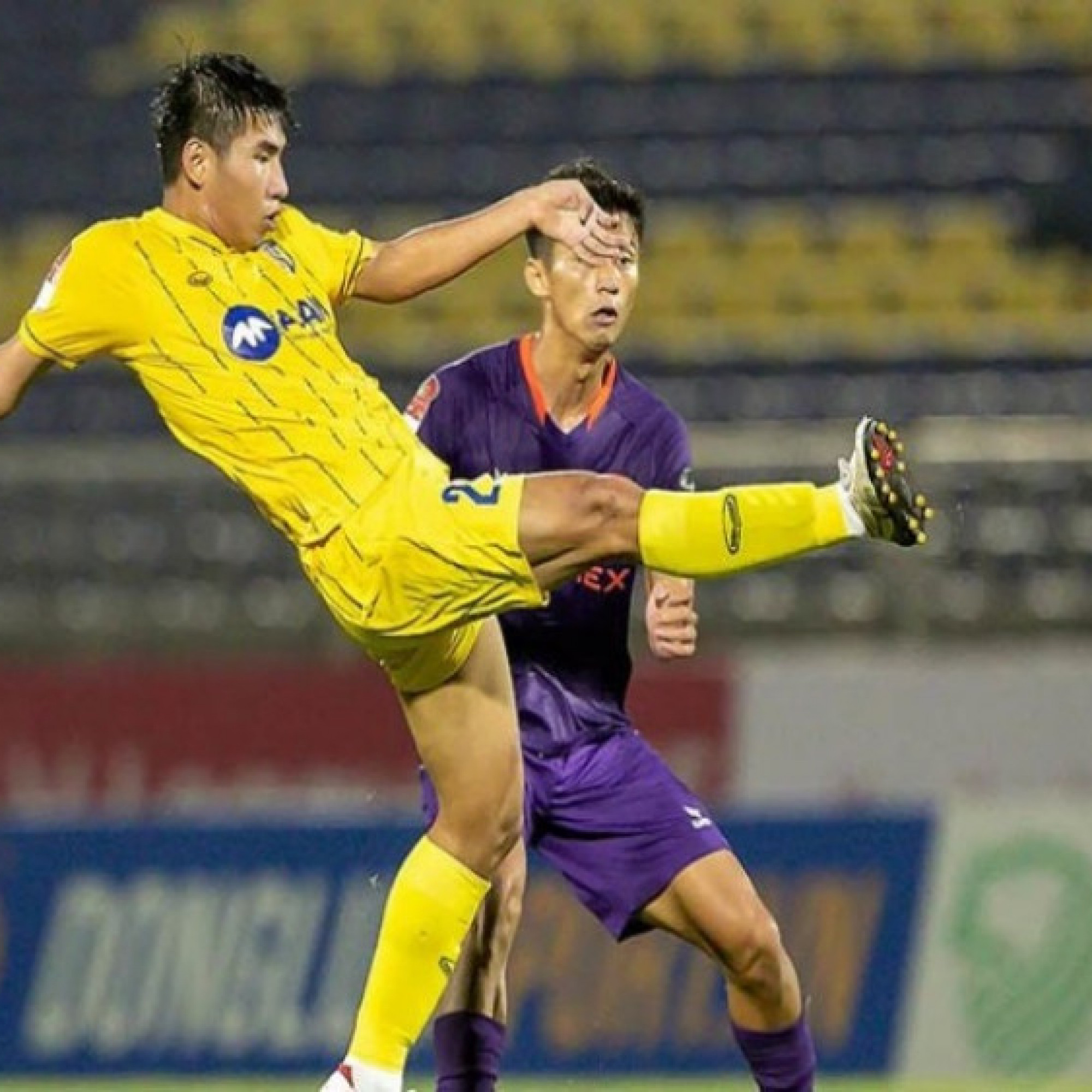  - Trực tiếp bóng đá SLNA - Bình Dương: Sân Vinh "đi dễ khó về" (V-League)