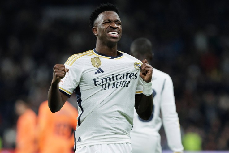 Đại gia Saudi Arabia hỏi mua Vinicius của Real Madrid với giá 350 triệu euro - 1