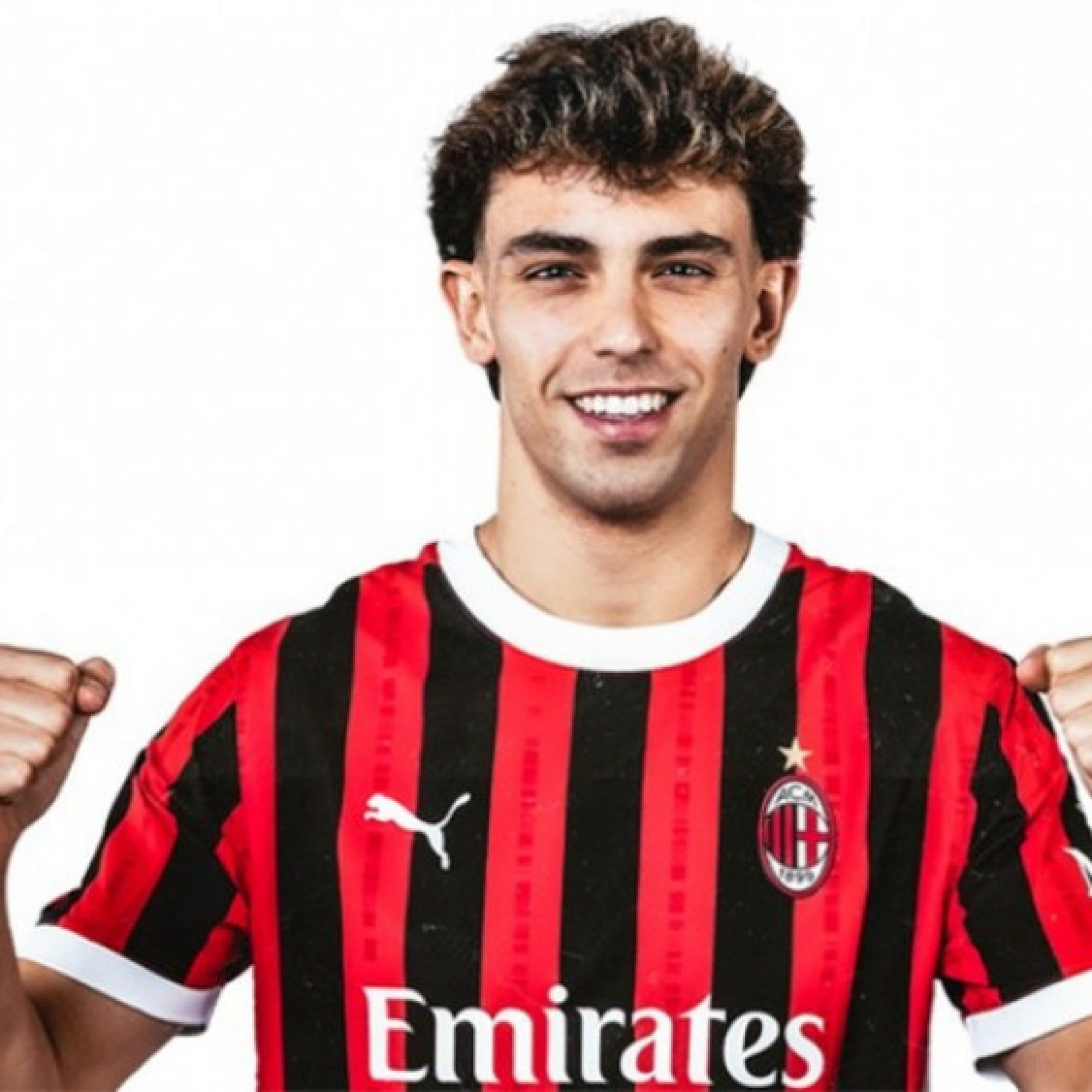  - Tin mới nhất bóng đá sáng 5/2: AC Milan không định mua đứt Joao Felix