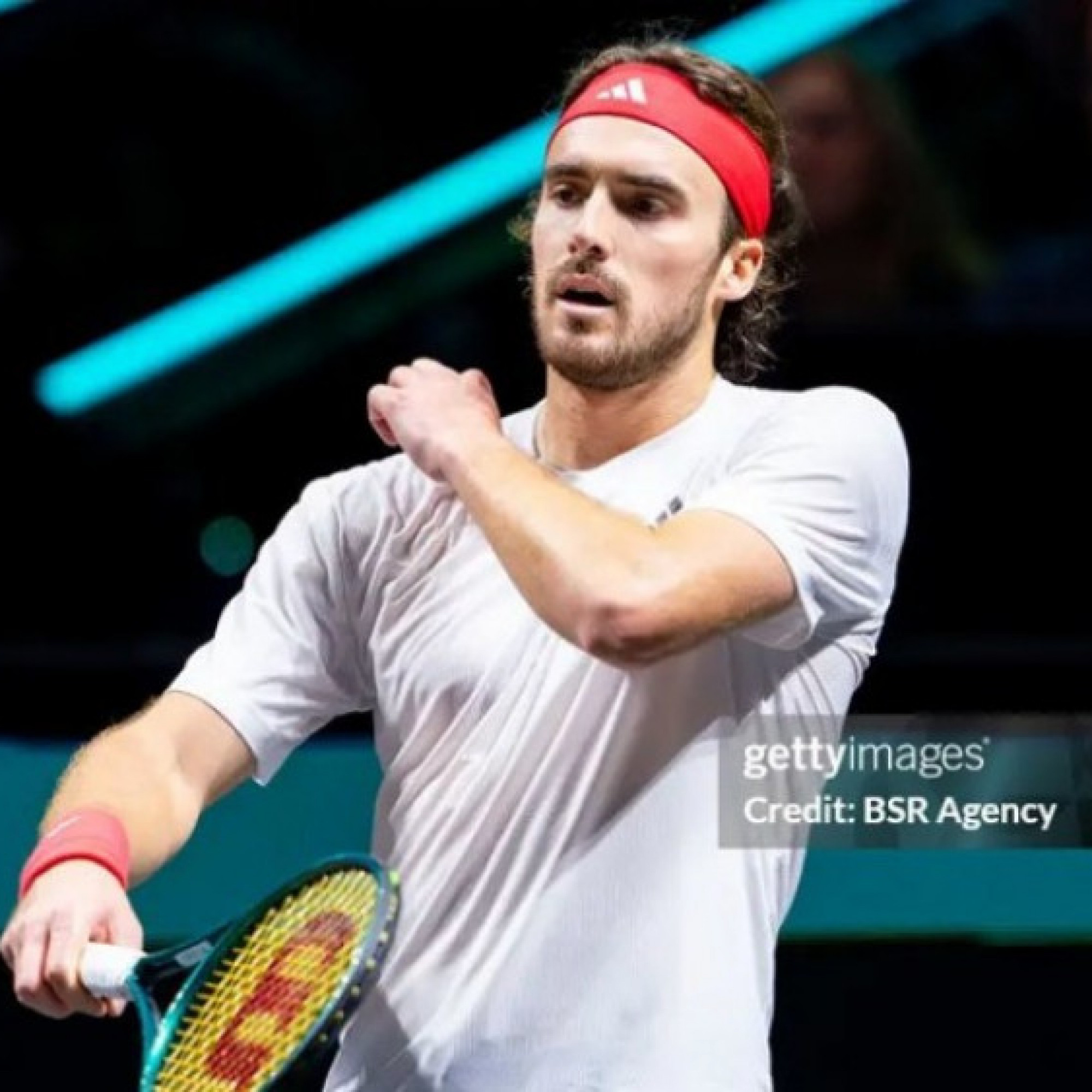  - Kịch tính tennis ATP & WTA 500: Tsitsipas thua sốc, De Minaur thể hiện đẳng cấp