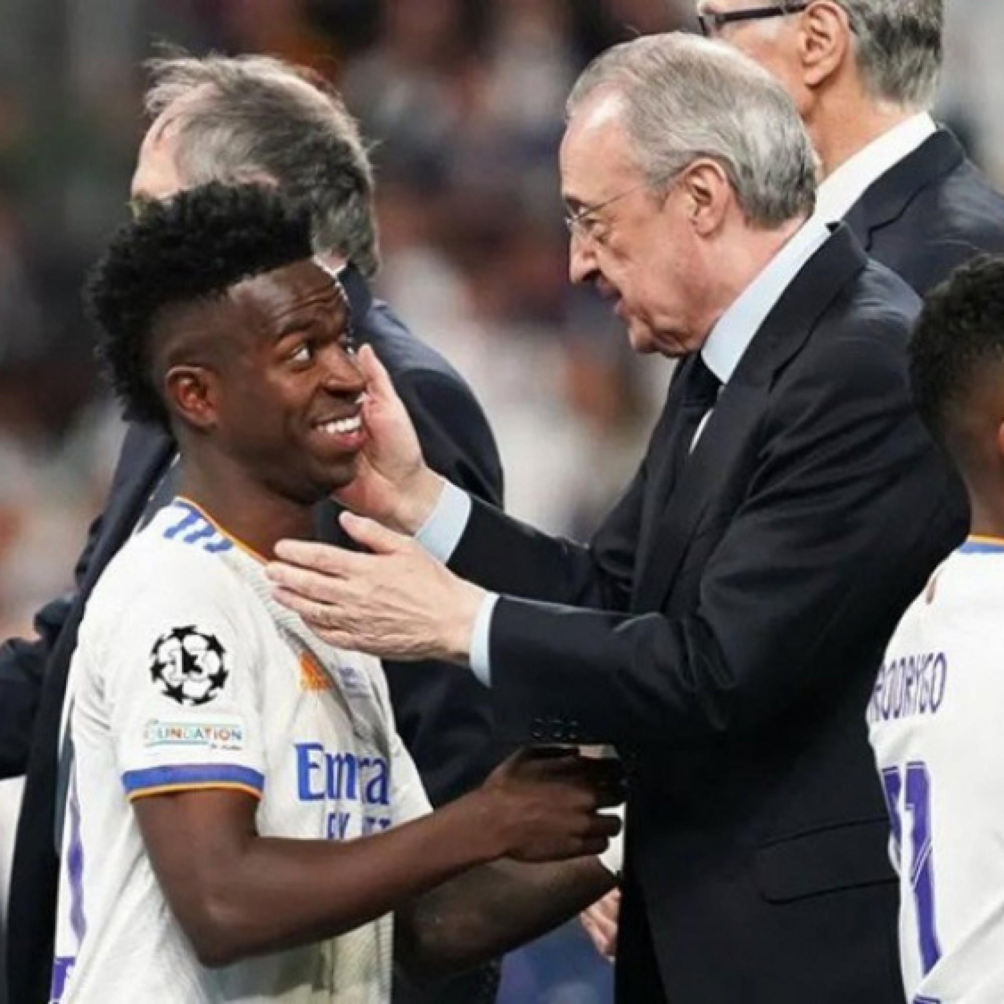  - Lý do Vinicius từ chối gia hạn với Real Madrid, nỗi lo "ông trùm" tự ái