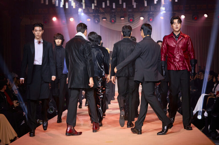 NTK Đỗ Mạnh Cường và Kye Nguyễn trình làng BST X-RIDER và GAI tại Velvet Vogue Night - 3