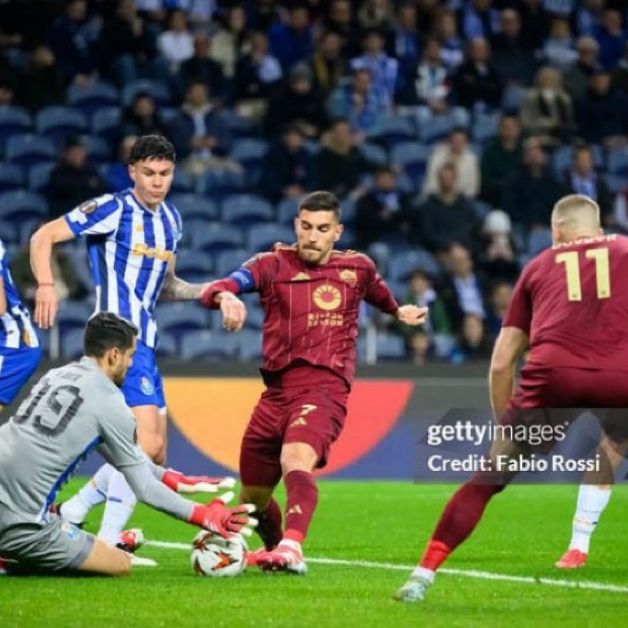  - Video bóng đá Porto - AS Roma: Hiệp 2 kịch tính, nỗ lực trong thế thiếu người (Europa League)