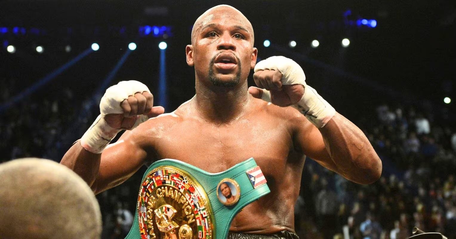 "Độc cô cầu bại" Mayweather chọn tay đấm vĩ đại nhất lịch sử boxing - 1