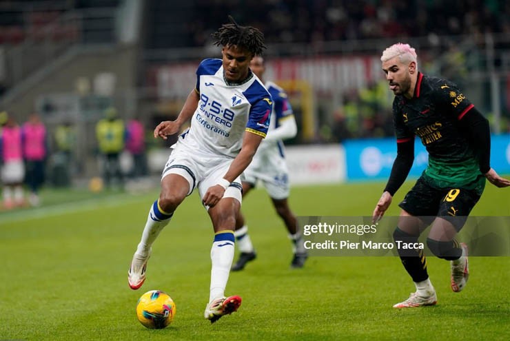 Kết quả bóng đá AC Milan - Hellas Verona: Vỡ òa cuối hiệp 2 (Serie A) - 1