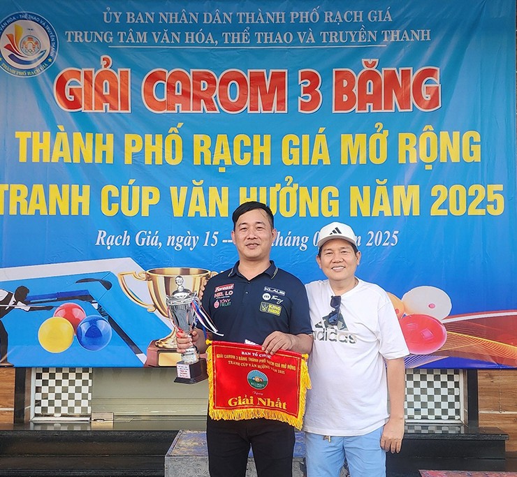 Cao thủ bi-a Việt Nam thi thố “cơ điên”, tới tấp nhận thưởng nóng - 3
