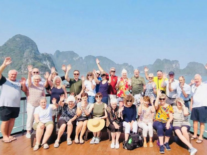 Chuyển động - Đầu năm 2025: Khách quốc tế đến Việt Nam tăng đột biến, “cháy tourguide”