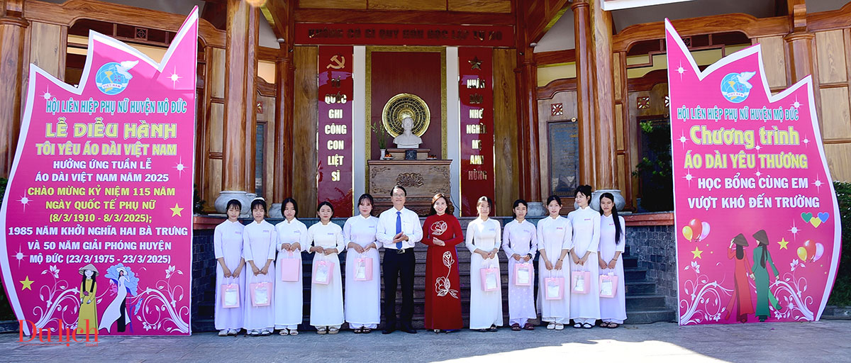 hon 300 phu nu dong dien, dieu hanh ao dai toi yeu viet nam - 6