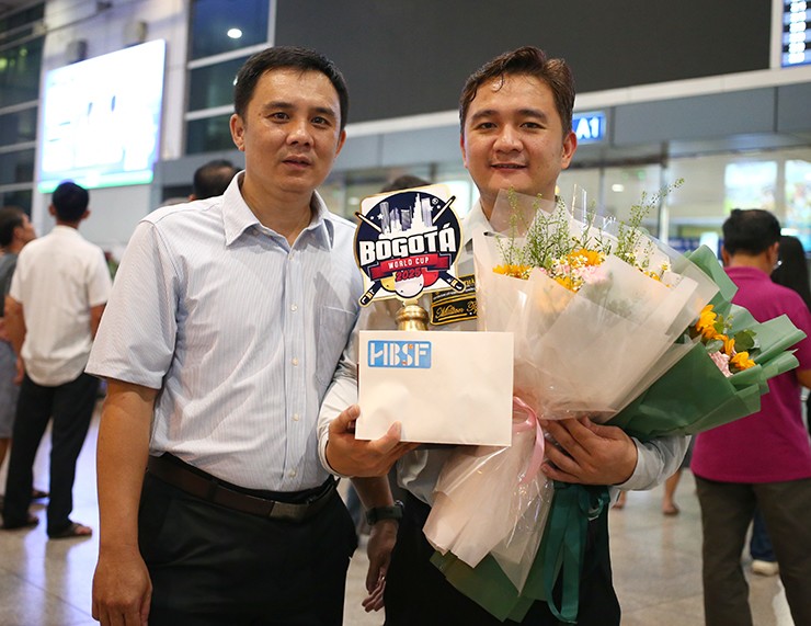 Thanh Lực “làm mưa làm gió” bi-a World Cup, về nhà ngoan ngoãn đưa hết tiền thưởng cho vợ - 2
