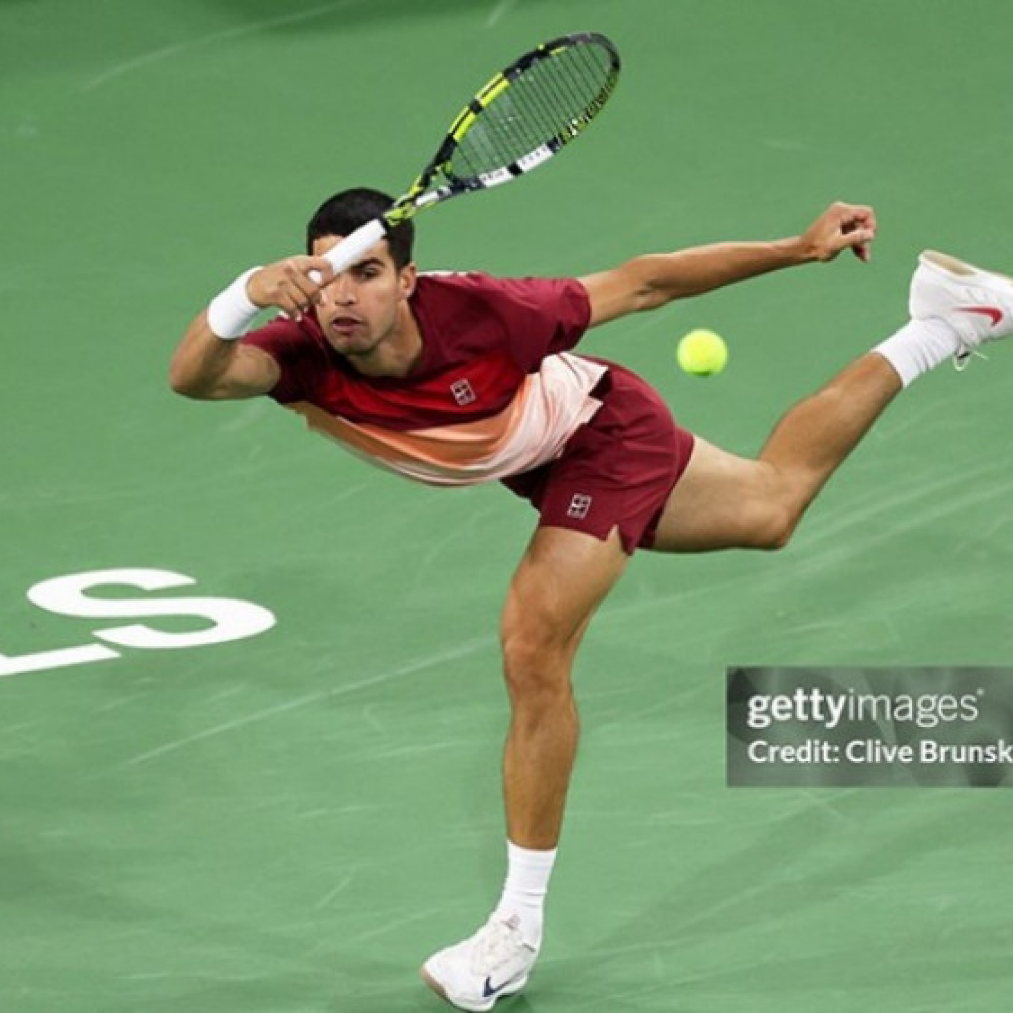  - Video tennis Cerundolo - Alcaraz: Bản lĩnh cứu 6 break point (Indian Wells)