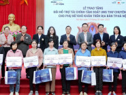 Trao tặng suất hỗ trợ tài chính cho 200 phụ nữ có nguy cơ cao mắc bệnh ung thư